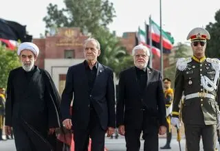 پزشکیان عازم جمهوری آذربایجان شد