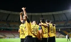 فجرسپاسی ترمز پیکان را کشید