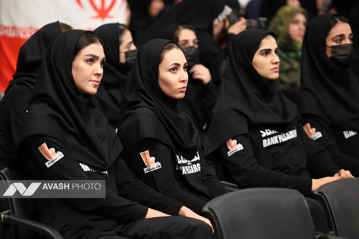 دیدار قهرمانان و مدال‌آوران ورزشی و المپیادهای علمی جهانی با رهبر انقلاب