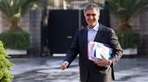 فرزین راهی روسیه شد