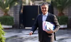 فرزین: بانک‌ها ورشکسته نیستند، اما نقدینگی هم ندارند