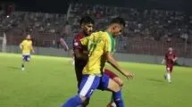 نفت آبادان یک بازیکن دورگه جذب کرد