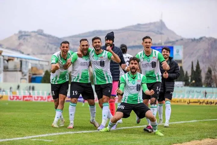 یک استقلالی و یک پرسپولیسی به خیبر پیوستند