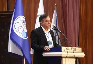 لغو بازی استقلال - فولاد؟/ تاجرنیا توییت زد! +عکس