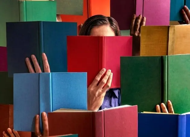 نصیحت کتابخوان‌ها به هم 