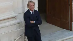 مانچینی از انتخاب پیرلو عصبانی شد! 