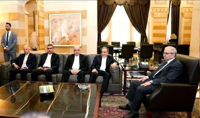 رایزنی عراقچی و نواف سلام درباره همکاریهای دوجانبه