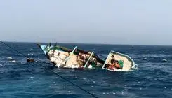 غرق شدن یک لنج باری در خلیج‌فارس
