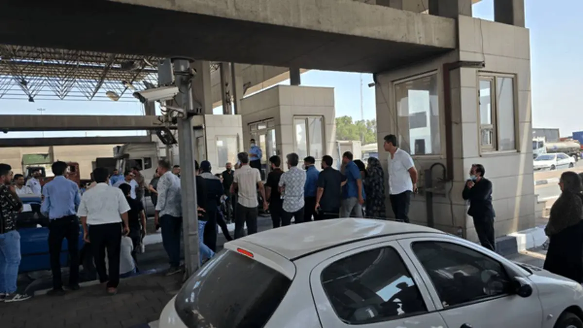 تجمع خانواده مفقودان حادثه بندرعباس