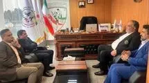 ثابت‌قدم از انجمن موی‌ تای بازدید کرد