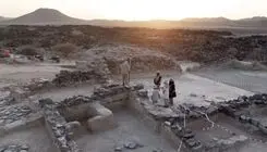 تصاویر/ «مسجد 1300 ساله» در عربستان از زیر خاک بیرون آمد