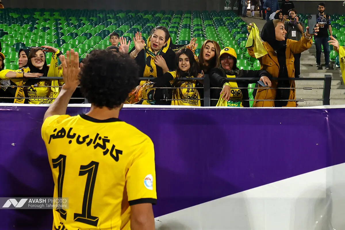 لیگ برتر فوتبال - پرسپولیس و سپاهان