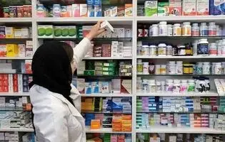 بحران مهارناپذیر بازار دارو/ نسخه‌های نیمه‌کاره مانده روی دست بیماران ایرانی