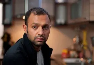 تئاتر صابر ابر لغو شد