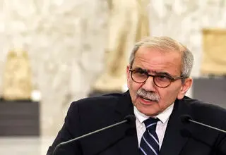 لبنان: ایران سفیر جدید معرفی کند