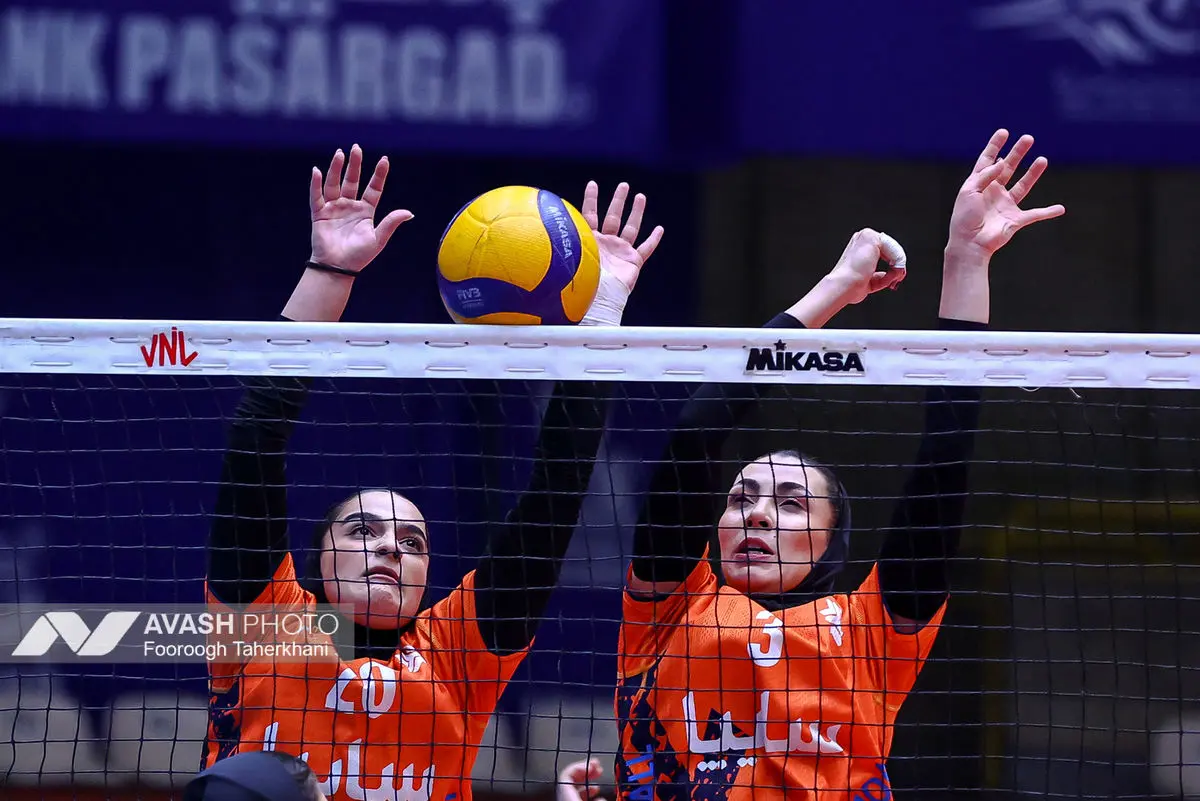 لیگ برتر والیبال زنان _ سایپا ۳ و نفت امیدیه صفر
