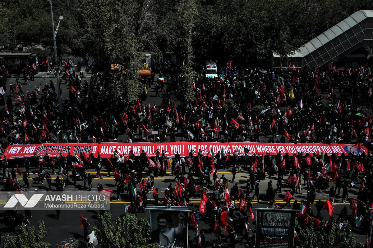 مراسم تشییع پیکر مطهر رهبر شهید انقلاب در تهران -