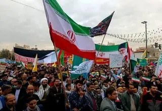 راهپیمایی سراسری مردم ایران در یوم‌الله ۲۲ بهمن/ حضور ۲۰۰ خبرنگار خارجی در مراسم