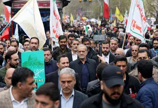 امروز دل مردم ایران به یاد ۲۰ جاویدالاثر و ۸۴ دریادل مظلوم ناو «دنا» داغدار است