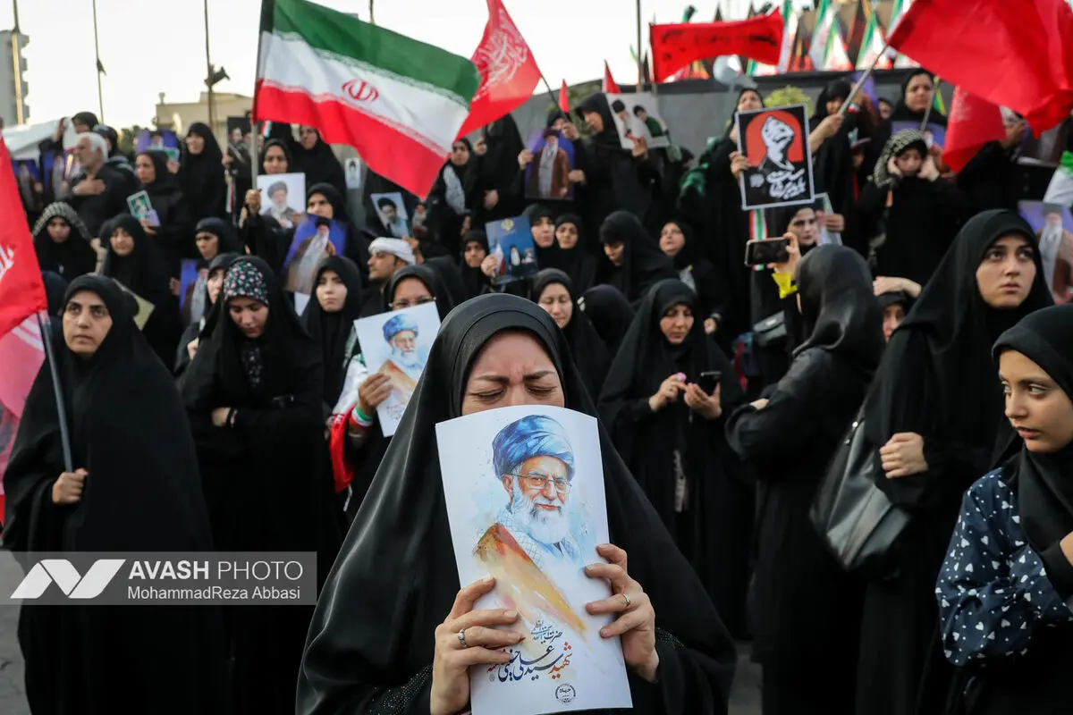 مراسم تشییع پیکر مطهر رهبر شهید انقلاب در تهران -