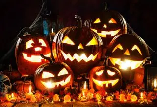 هالووین یا قاشق‌زنی؟