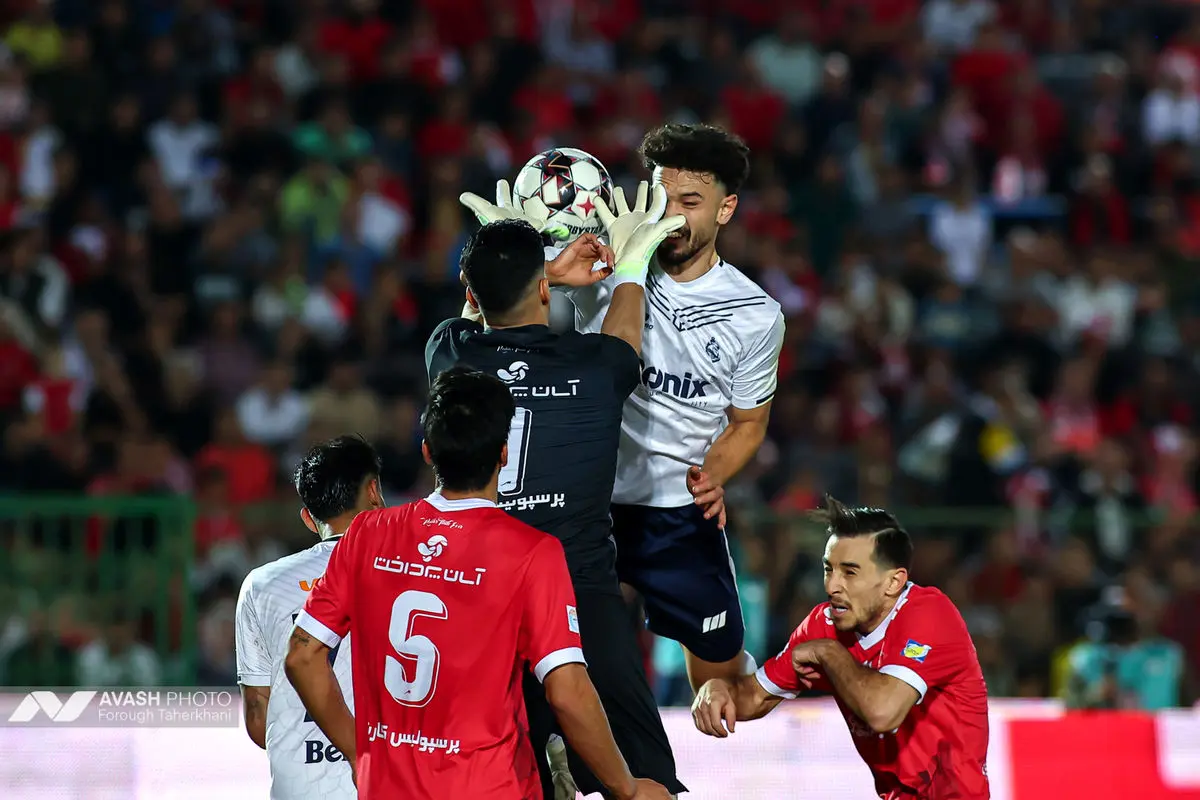 لیگ برتر فوتبال - پرسپولیس و ملوان