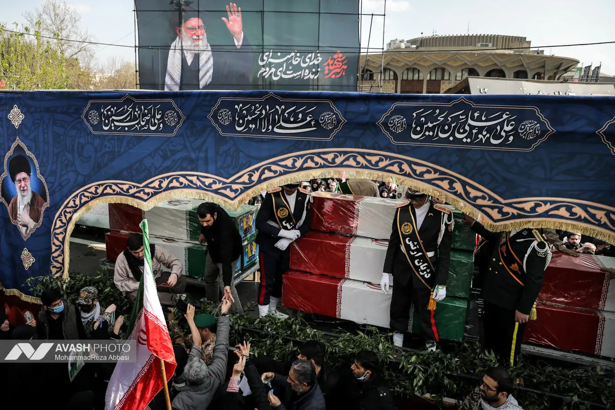 مراسم تشییع «علی لاریجانی»، «غلامرضا سلیمانی» و قهرمانان «ناو دنا»