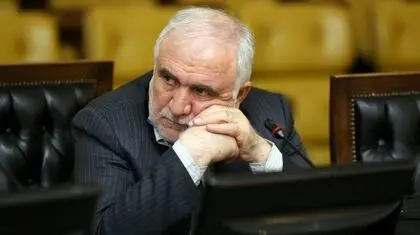 می‌گویند ذوب در ولایت هستیم اما عکسی که رسانه رهبری منتشر می‌کند را تحمل نمی‌کنند