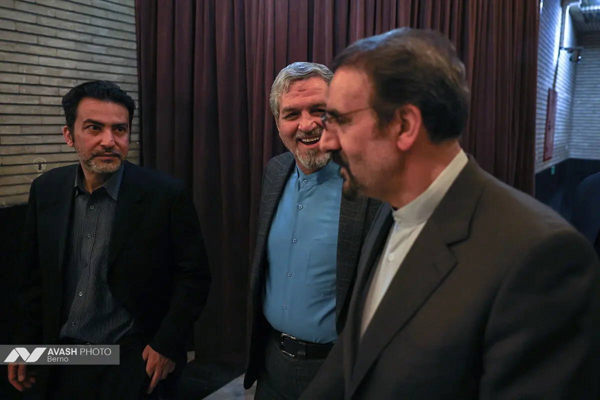 مراسم ترحیم مادر «سید مهدی طباطبایی» معاون ارتباطات و اطلاع‌رسانی دفتر رئیس جمهور