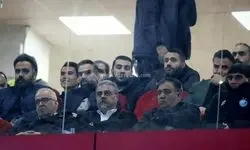 سرها در گریبان است به وقت شکست!