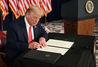 پایان تعطیلی 4 روزه دولت آمریکا