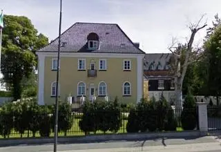 سفارت ایران پاسخ نشریه دانمارکی را داد 