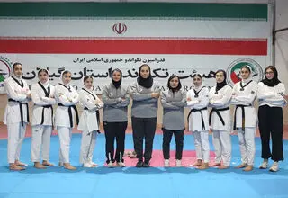 ناهید کیانی و مبینا نعمت زاده در ترکیب تکواندوی زنان ایران در قهرمانی آسیا