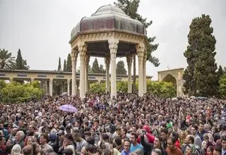 تخت‌جمشید، حافظیه و سعدآباد رکورد بازدیدهای نوروزی را شکستند