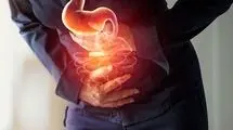 اسهال خونی و استفراغ شدید از علائم اولیه مسمومیت غذایی است