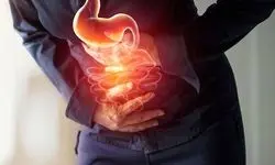 اسهال خونی و استفراغ شدید از علائم اولیه مسمومیت غذایی است