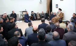 رهبر انقلاب: هر کسی ایستادگی کند در خط ائمه حرکت می‌کند