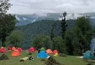 ۵ جای طبیعی زیبا در گیلان که باید چادر بزنید و شب را آنجا بگذرانید