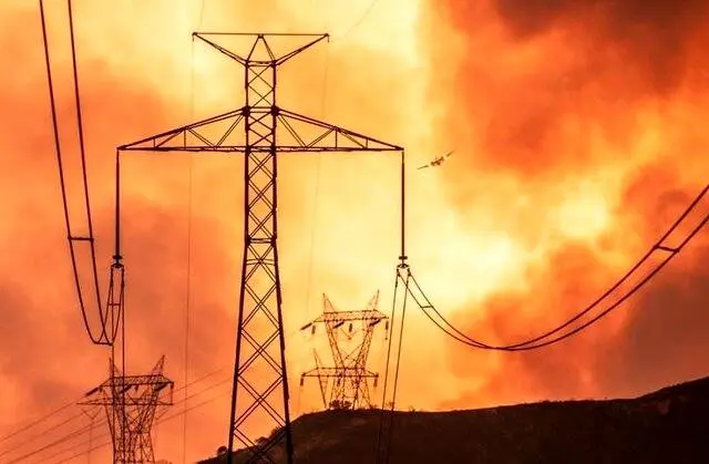 ۷۵ درصد پیشرفت فیزیکی در اجرای ۴۱ طرح حیاتی شبکه انتقال برق در سال جاری 