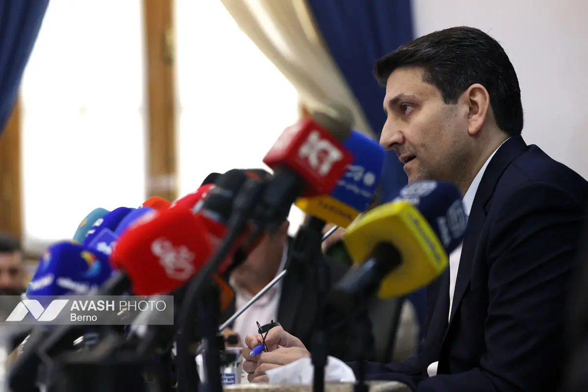نشست خبری وزیر ارتباطات و فناوری اطلاعات