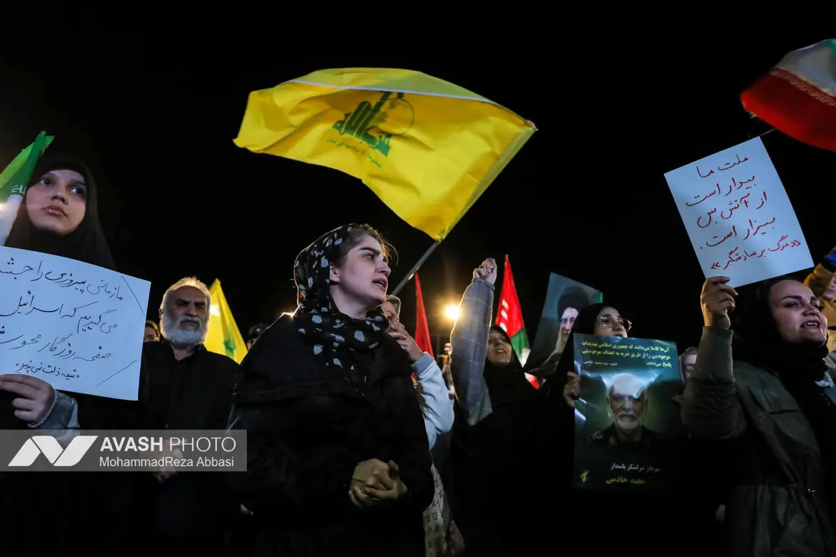 اجتماع مردمی در چهلمین شب شهادت رهبر معظم انقلاب -1