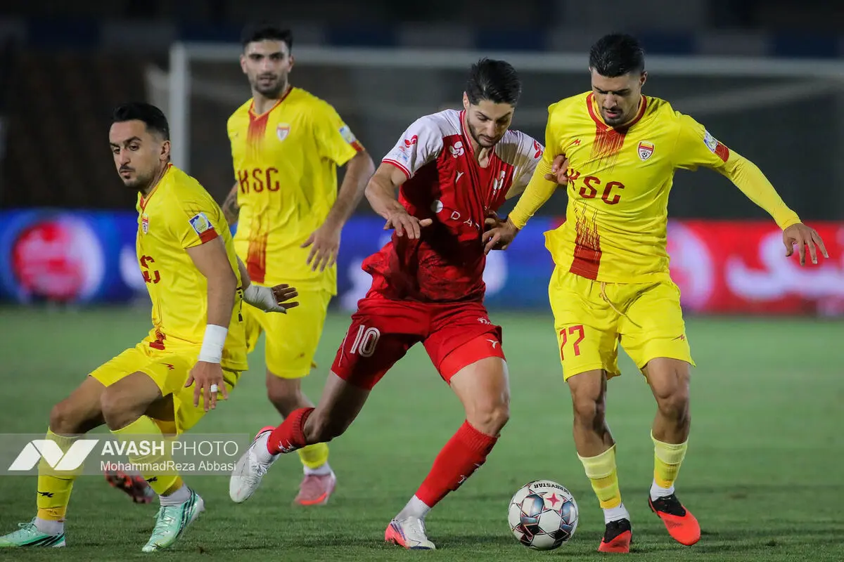 هفته دهم لیگ برتر فوتبال ایران؛ پرسپولیس - فولاد