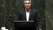 اعتراض یک نماینده به بلاتکلیفی در تعطیلی ها: مجلس پنجشنبه ها را تعطیل کند