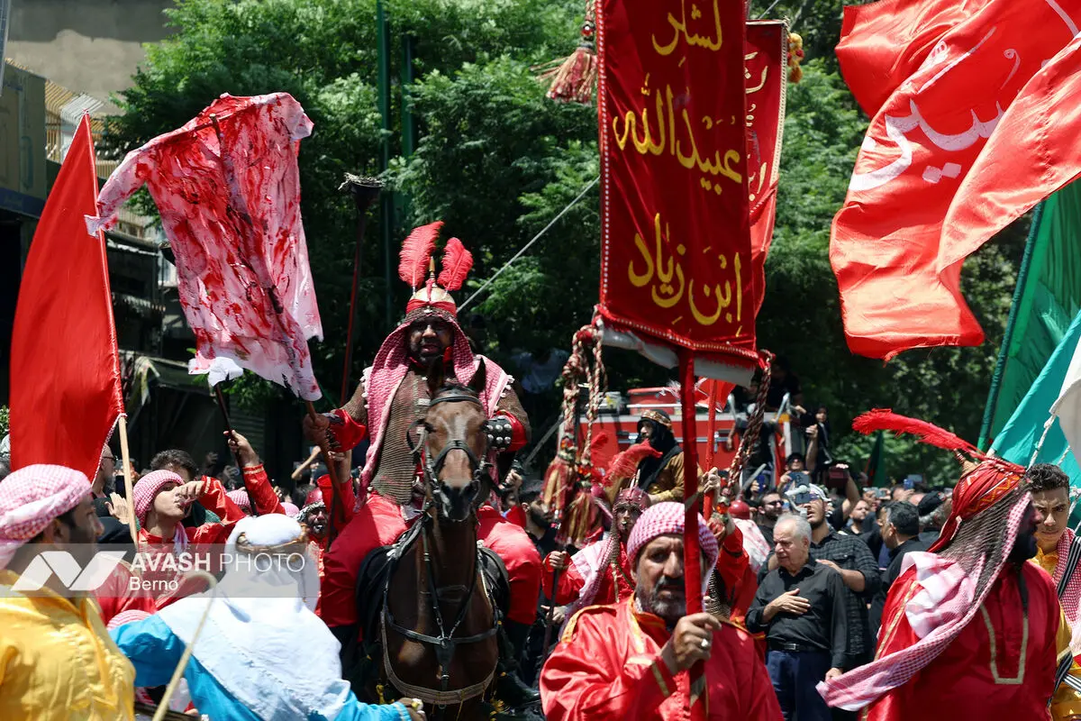 مراسم آیینی خیمه سوزان ظهر عاشورا - تهران