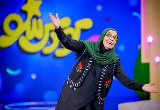 بین بازیگری و کارگردانی نمی‌توانم انتخاب کنم