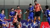 مستطیل سبز در محاصره خصولتی‌ها