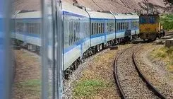 راه‌اندازی ریل‌باس در مسیر میانه–تبریز از شنبه 22 فروردین