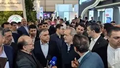   پزشکیان از نمایشگاه بین‌المللی نفت و گاز بازدید کرد
