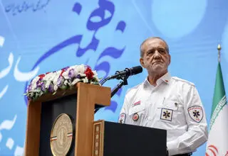 حتی افرادی که برخورد مناسبی با آنها نشده بود در زمان جنگ اجازه تجاوز به خاک کشور را ندادند 