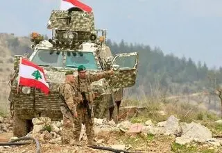 نشست فرماندهان ارتش لبنان و هیات نظامی آمریکا در بیروت